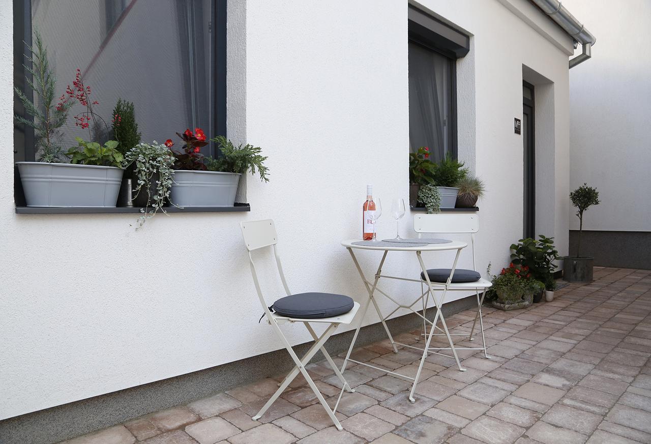 Mini Flat Apartman Beci Exterior foto