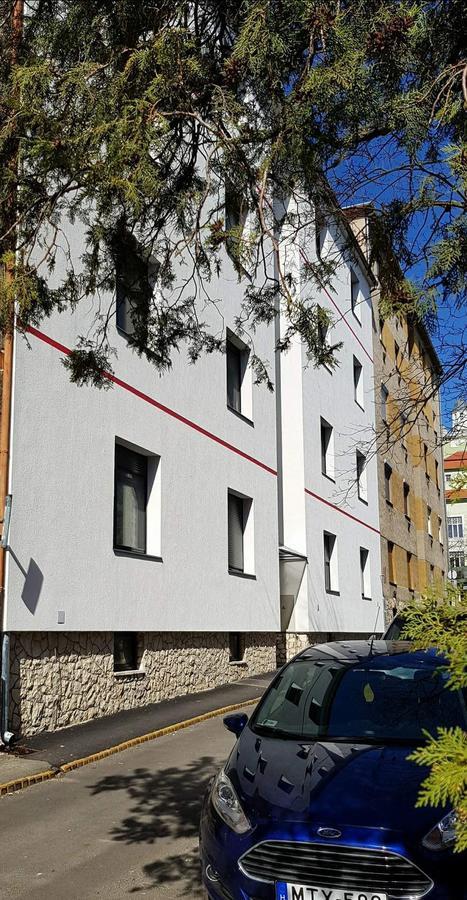 Mini Flat Apartman Beci Exterior foto